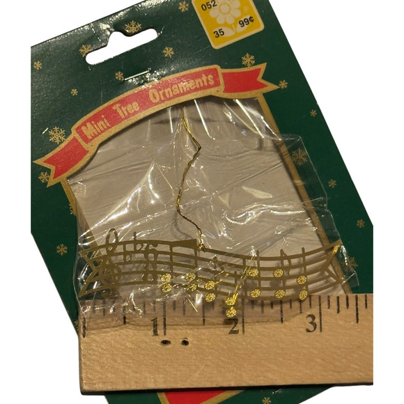 Lot of 6 Vintage Mini Tree Ornaments Metal Music Banner Gold Musical Staff New - Picture 5 of 5